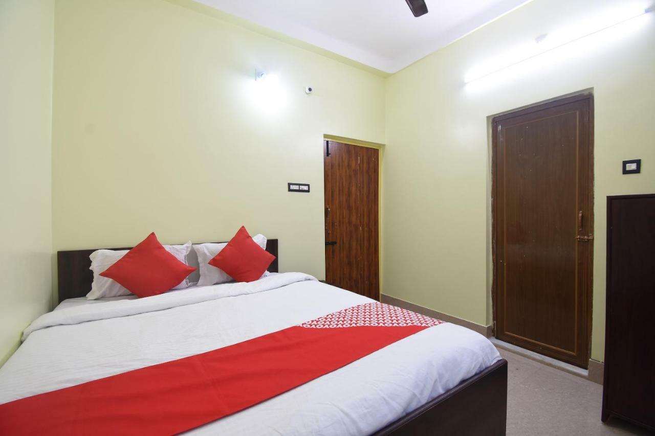 Oyo 43461 Atithya Guest House Sri Niketan Exterior foto